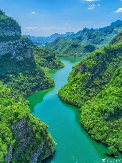 夏天山水旅游（夏天旅游有山有水的地方）